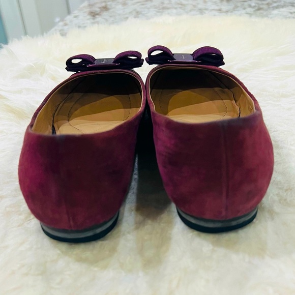 Authentic Salvatore Ferragamo Varina Flats - Picture 3 of 9